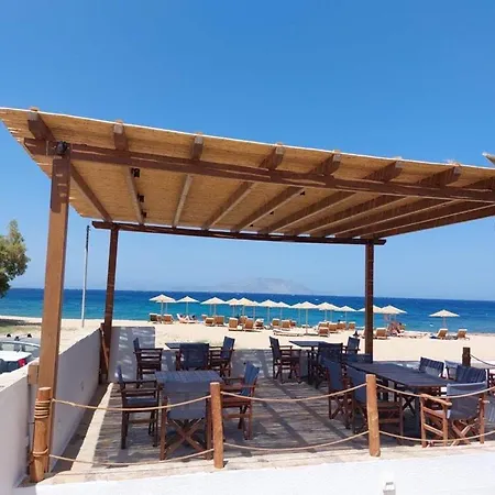Beach Psathi (Ios)