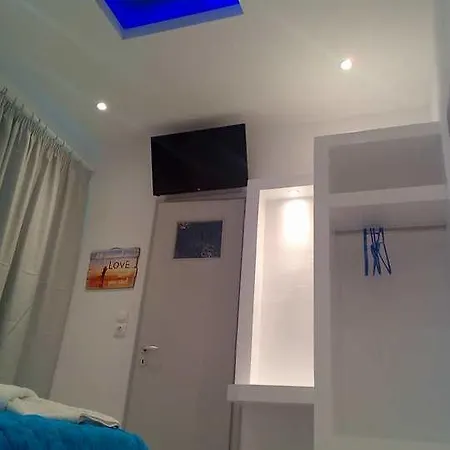 Beach 3* Psathi (Ios)