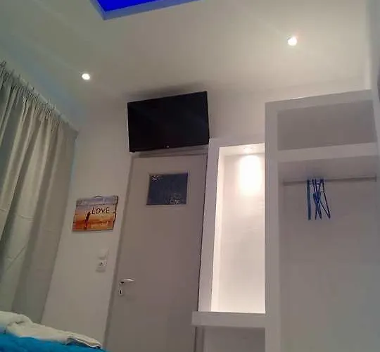 Beach 3* Psathi (Ios)