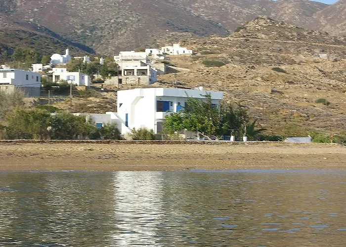 Pensión Beach Psathi (Ios)